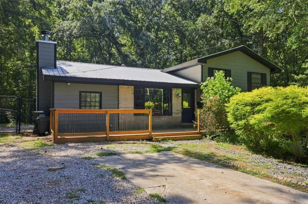 2840 Lois Lane Property Photo 1