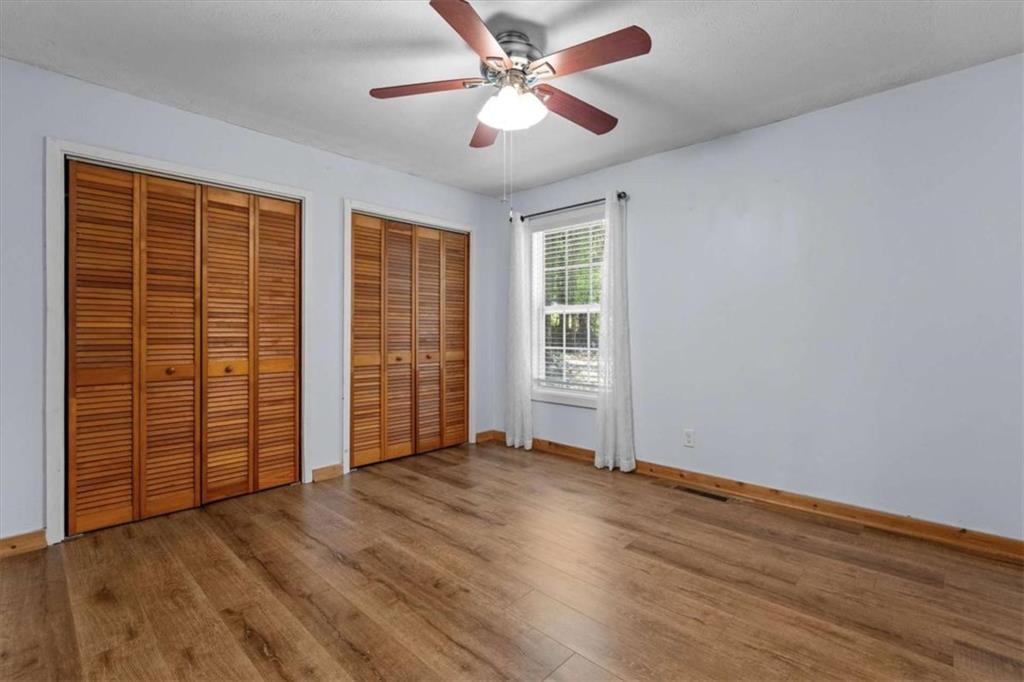 9021 Lakeview Parkway Property Photo 22
