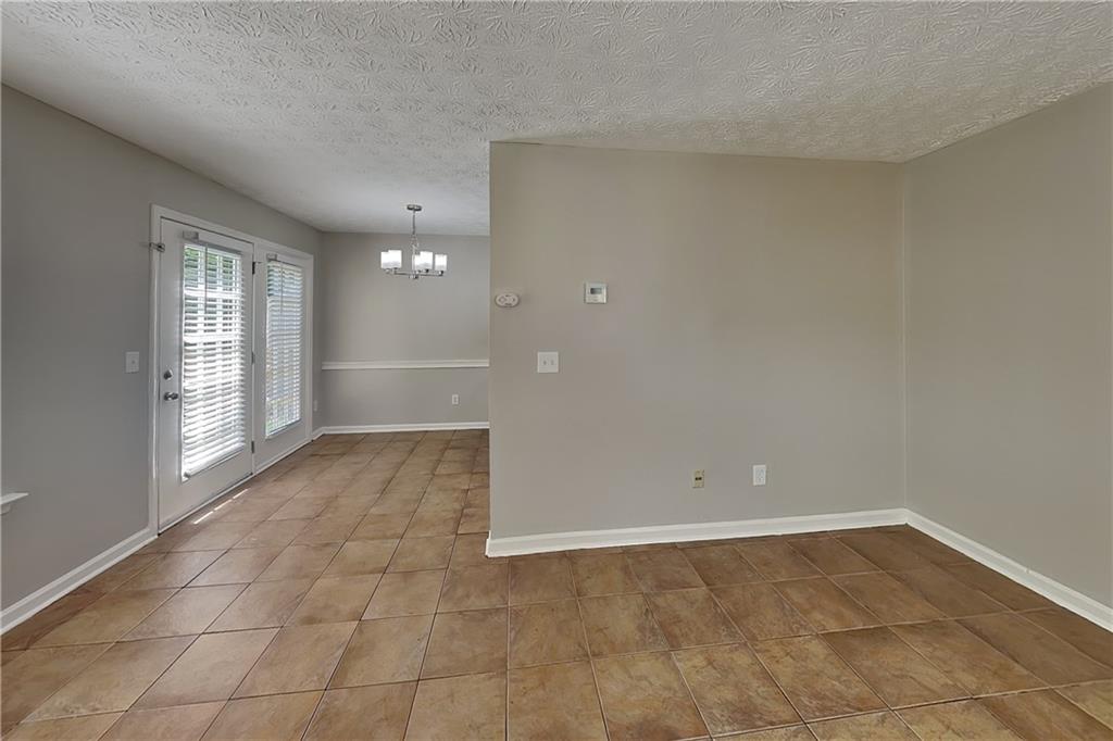 7824920 Property Photo 3