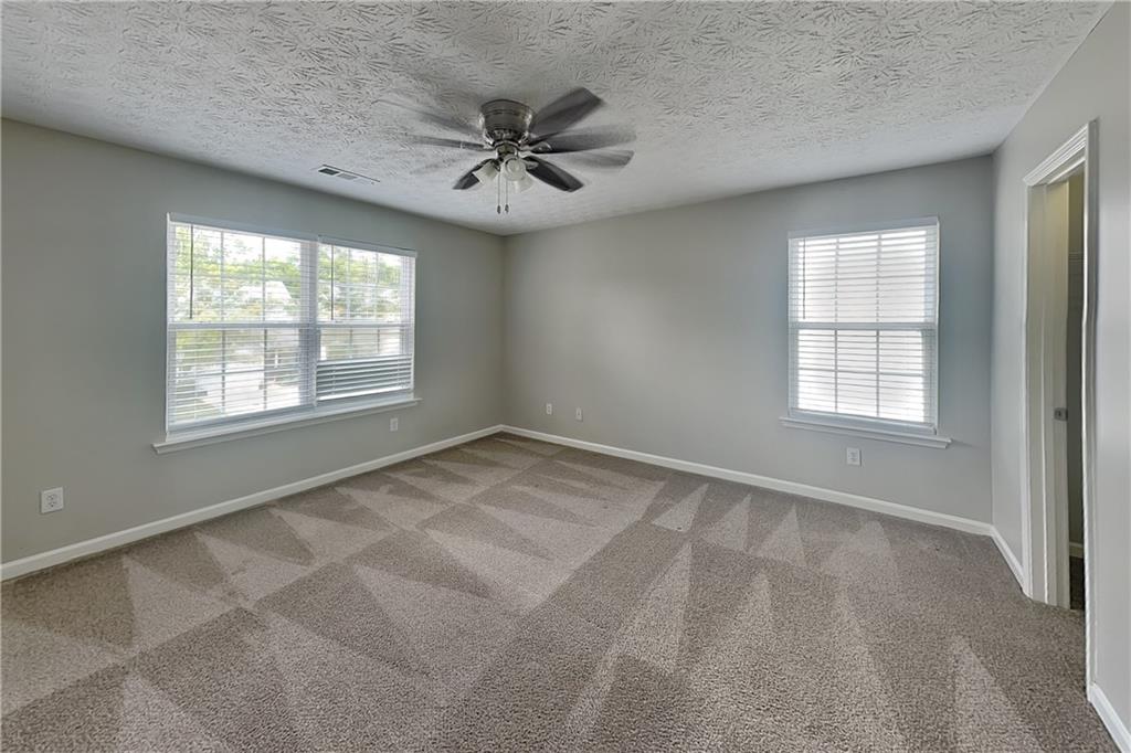 7824920 Property Photo 6
