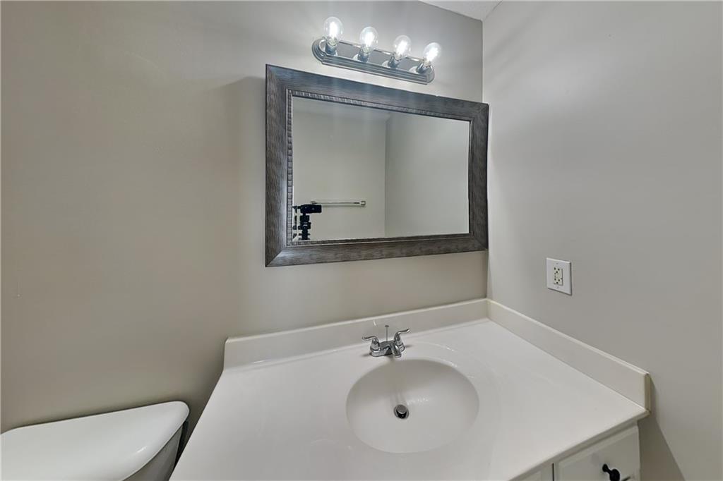 7824920 Property Photo 8