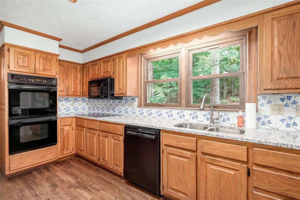 6088 Mill Stone Run Property Photo 16