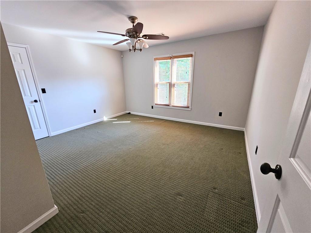 7824929 Property Photo 28