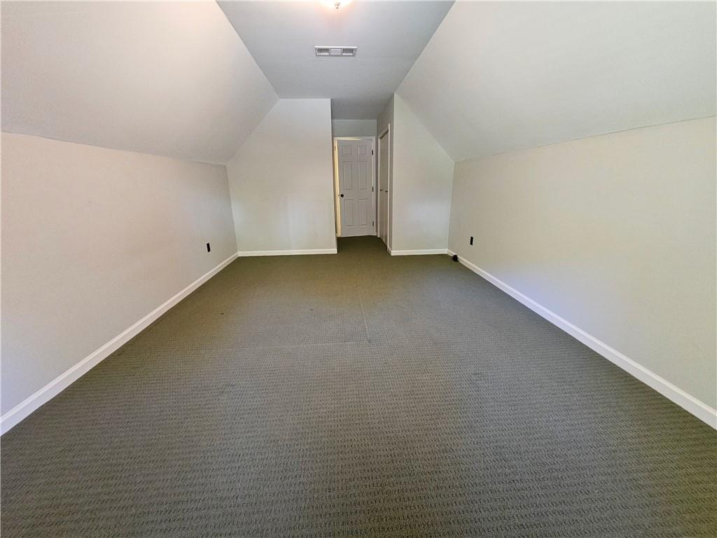 7824929 Property Photo 31