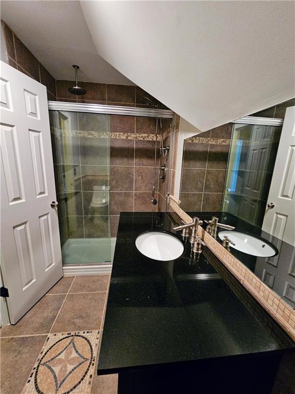 7824929 Property Photo 37