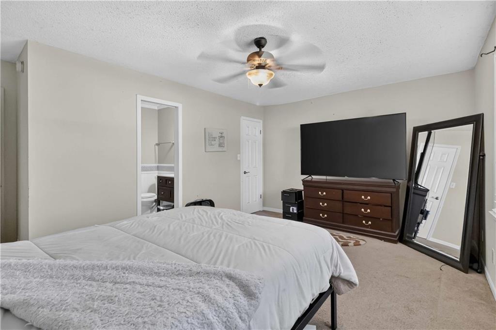 5080 Rex Road Property Photo 13