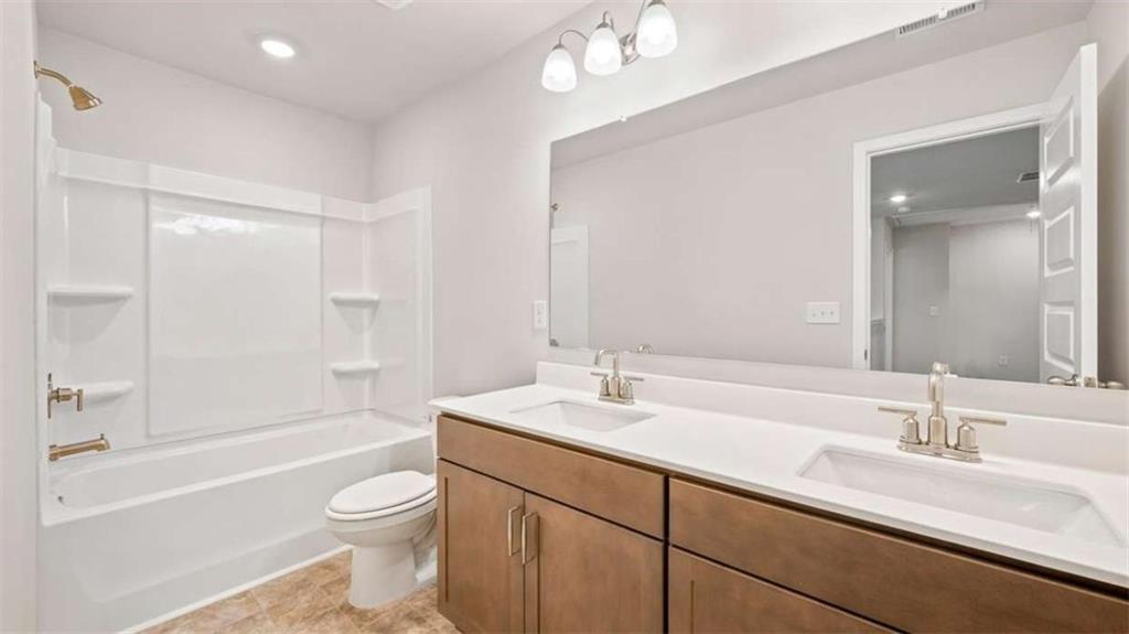 13274 Tolstoy Property Photo 22