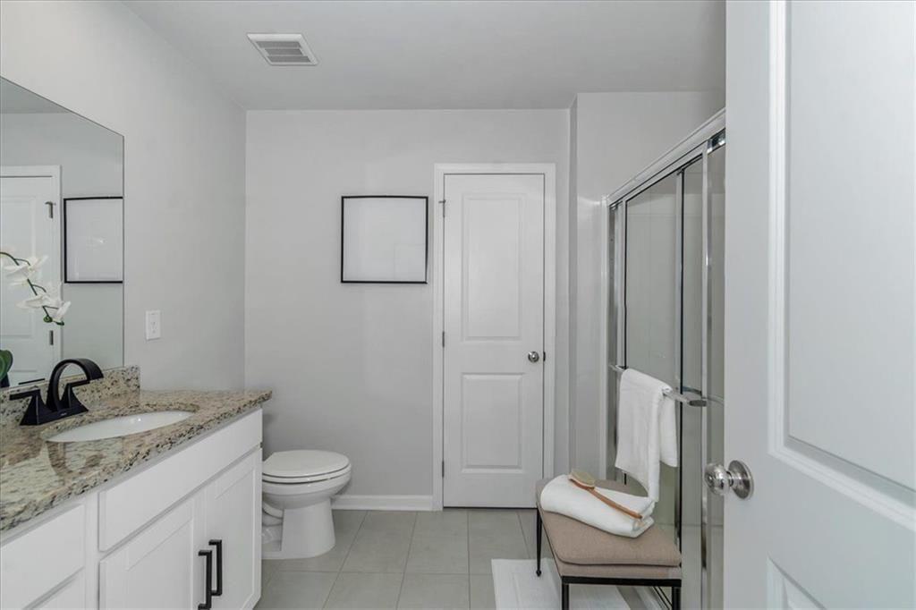 2131 Blackbird Circle Property Photo 32