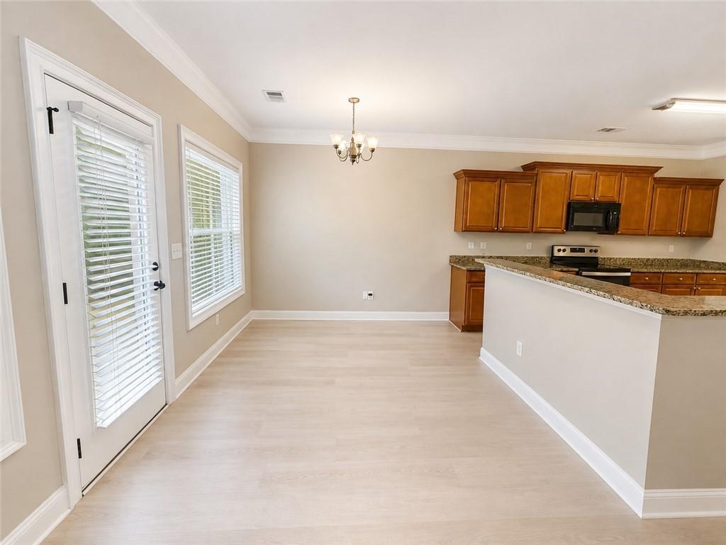 901 Channel Drive Property Photo 3