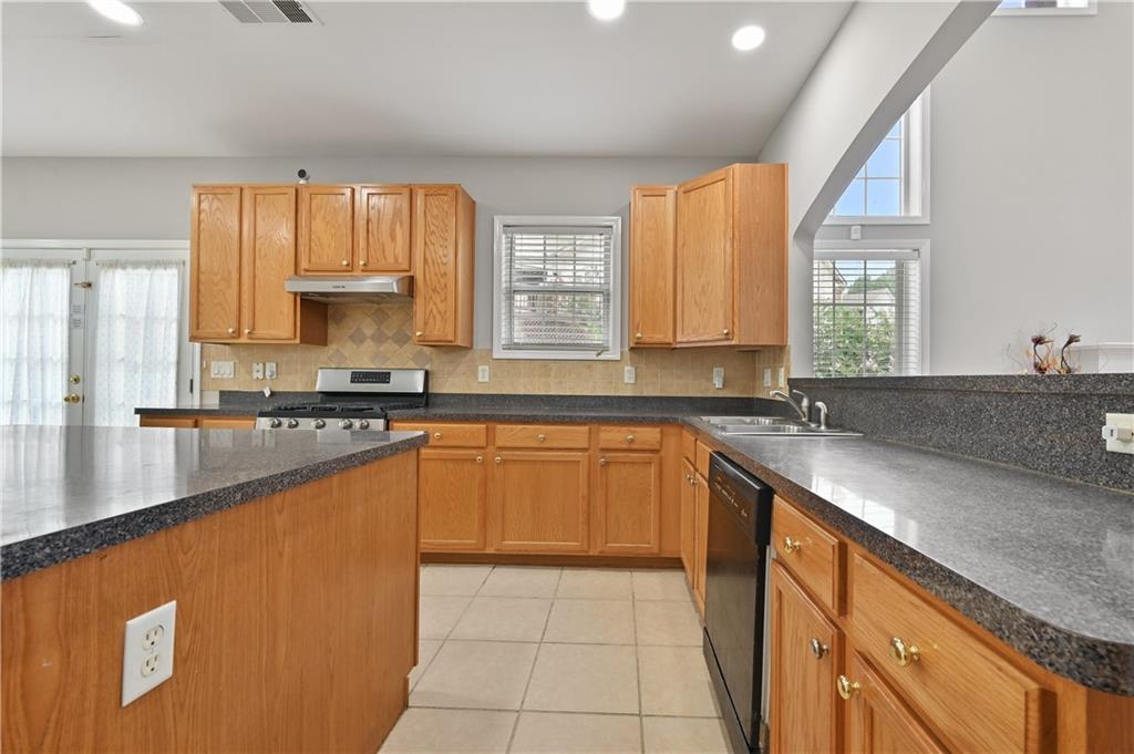 2745 Turning Leaf Drive Property Photo 21