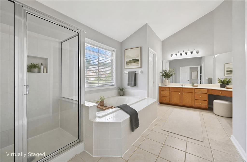2745 Turning Leaf Drive Property Photo 34