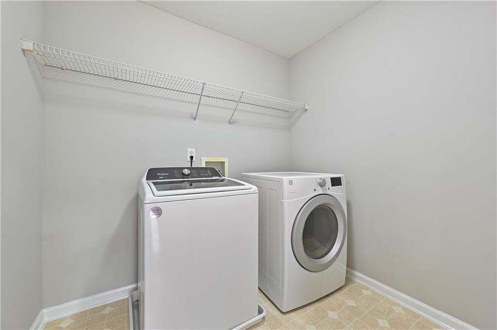 2745 Turning Leaf Drive Property Photo 46