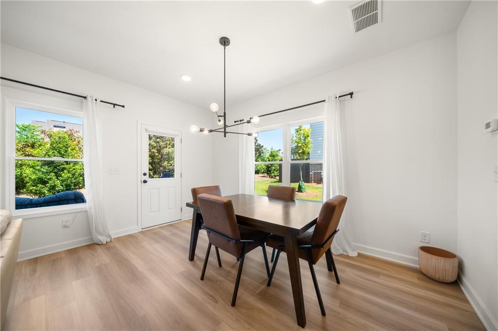 4541 Moray Drive Property Photo 11