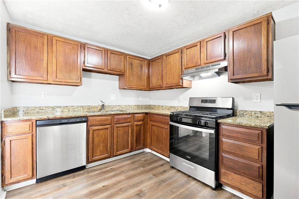 2078 Kimber Trail Property Photo 3