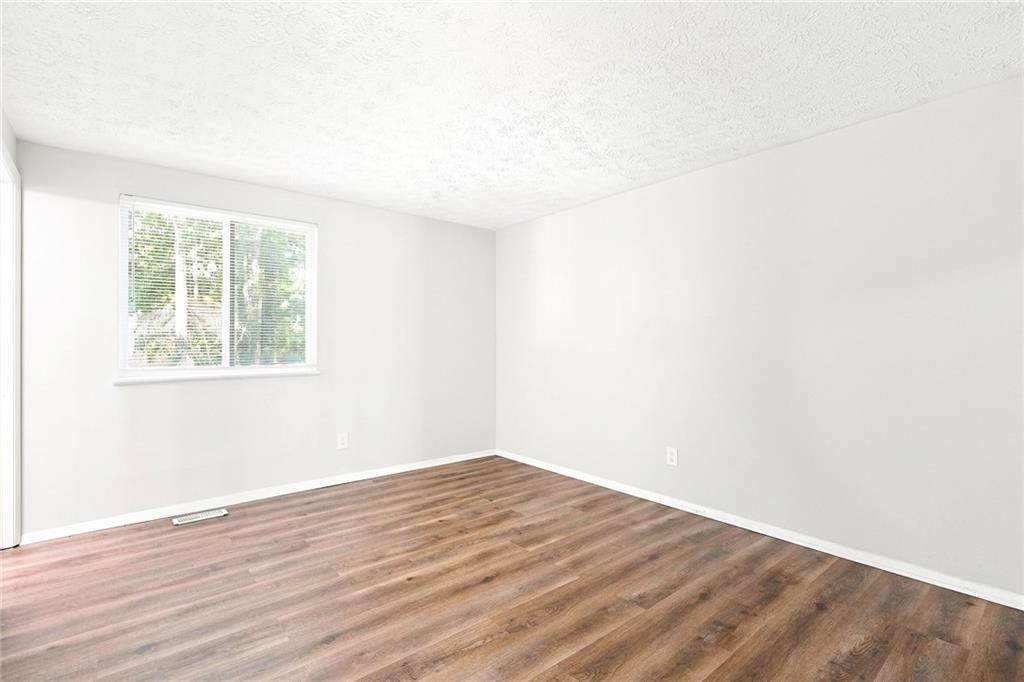 2078 Kimber Trail Property Photo 10
