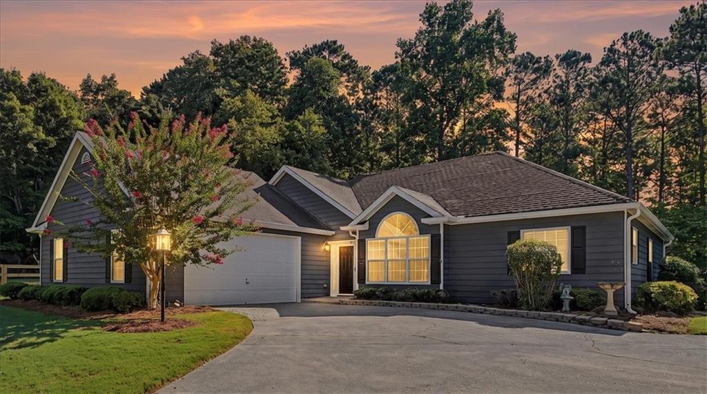 333 Allatoona Shores Drive Property Photo 1