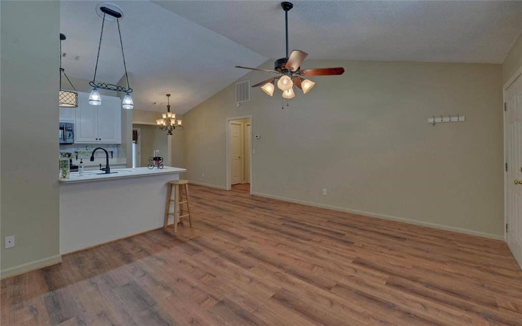 2947 Florence Drive Property Photo 5