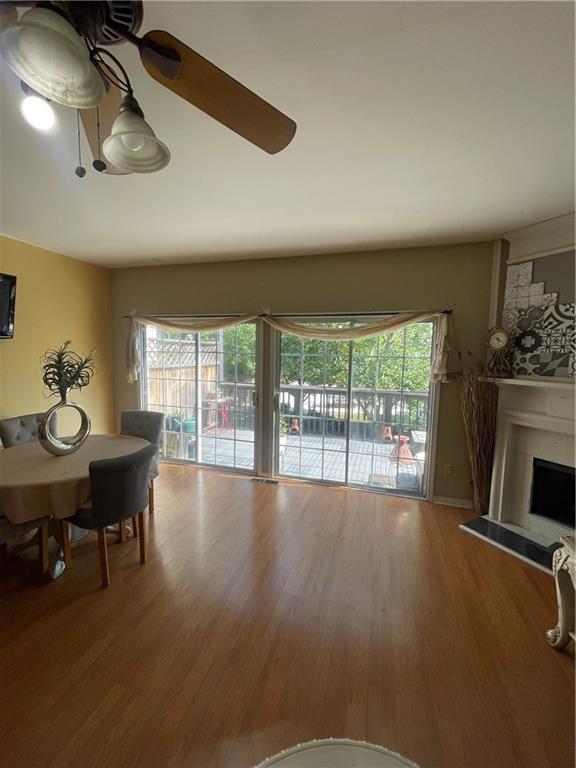 3914 Howell Park Road Property Photo 8
