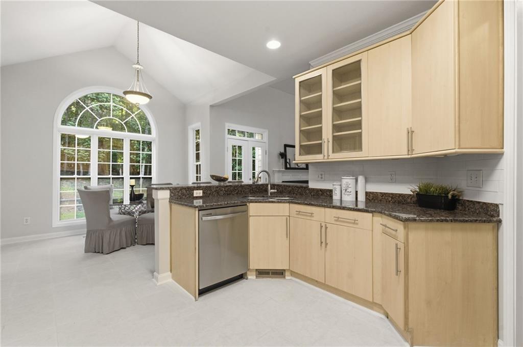 4085 Howell Ferry Road Property Photo 31