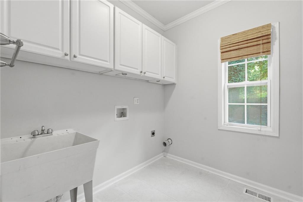4085 Howell Ferry Road Property Photo 36