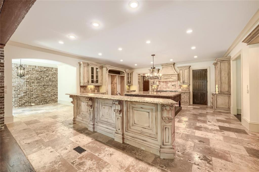 7965 Robin Road Property Photo 14