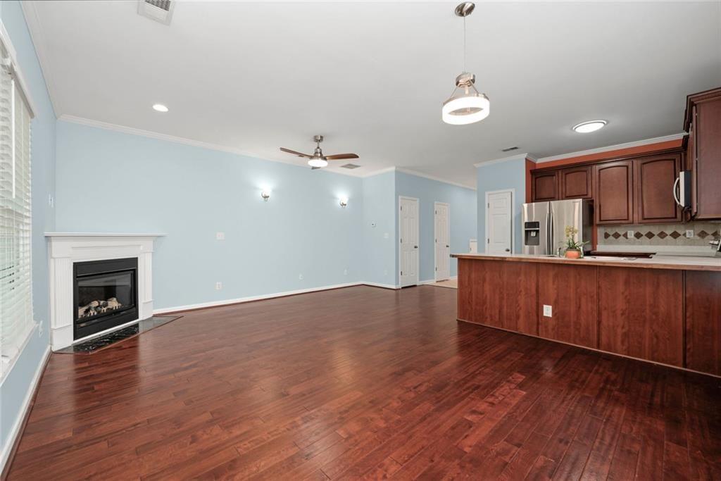 5323 Sherwin Drive Property Photo 10
