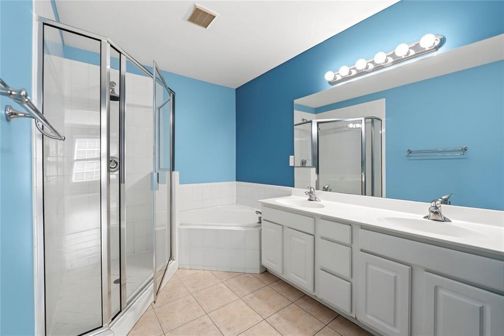5323 Sherwin Drive Property Photo 17