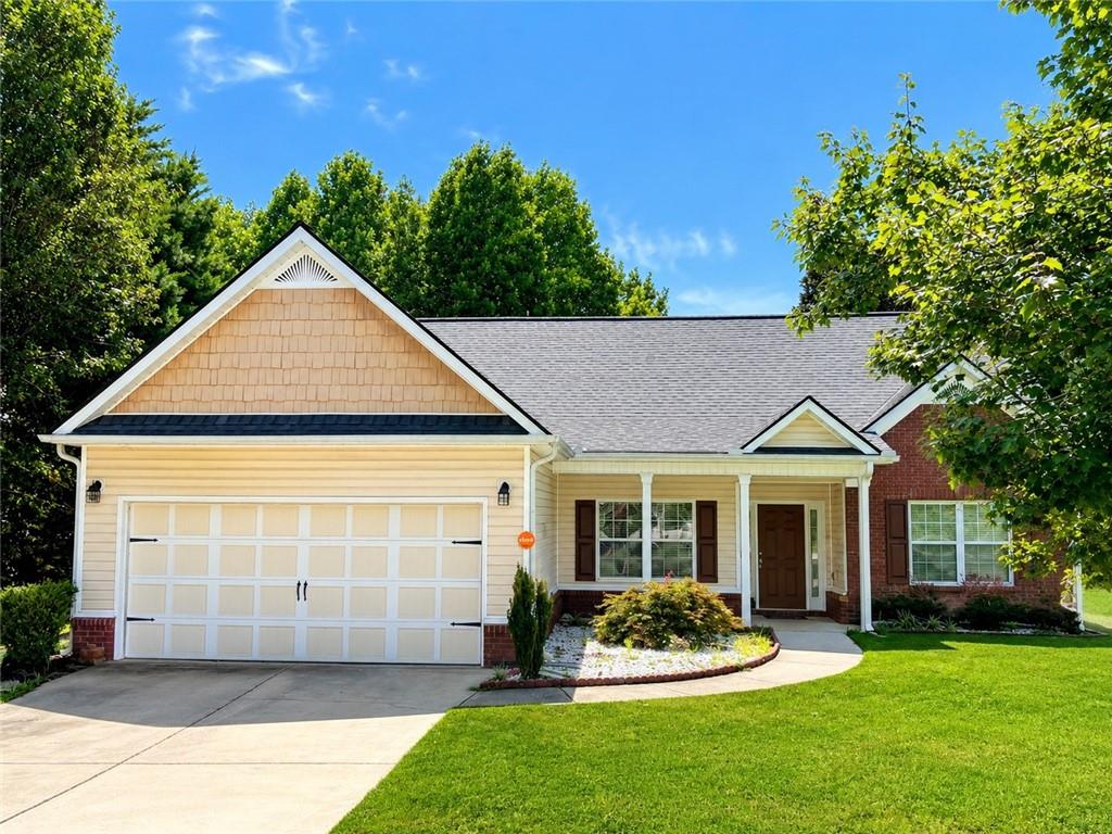 72 Wayne Meadows Court Property Photo 1