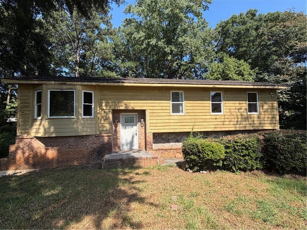 984 Beaver Ruin Road Property Photo 1