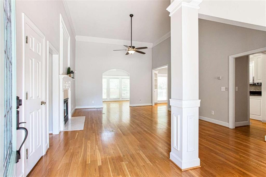 885 Rose Brook Drive Property Photo 11