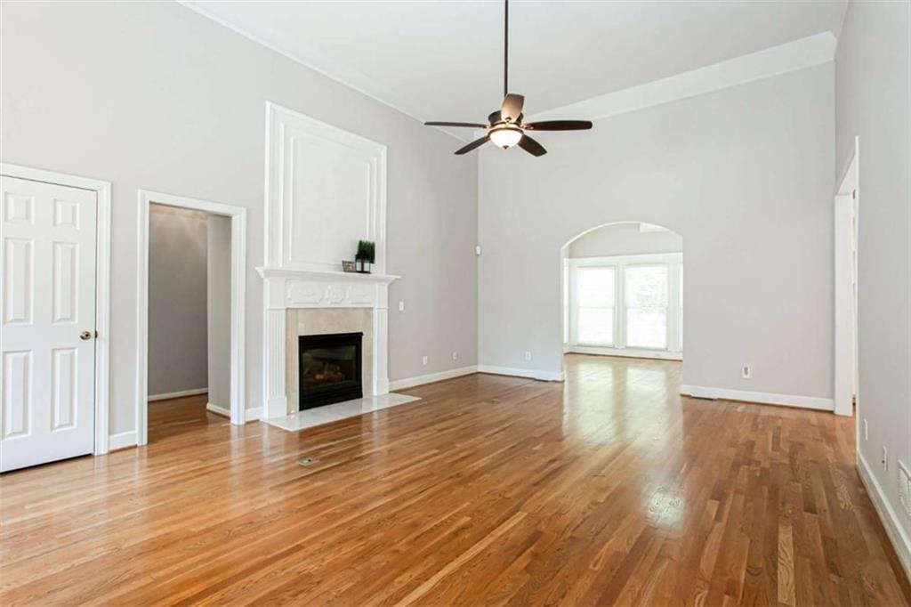 885 Rose Brook Drive Property Photo 14
