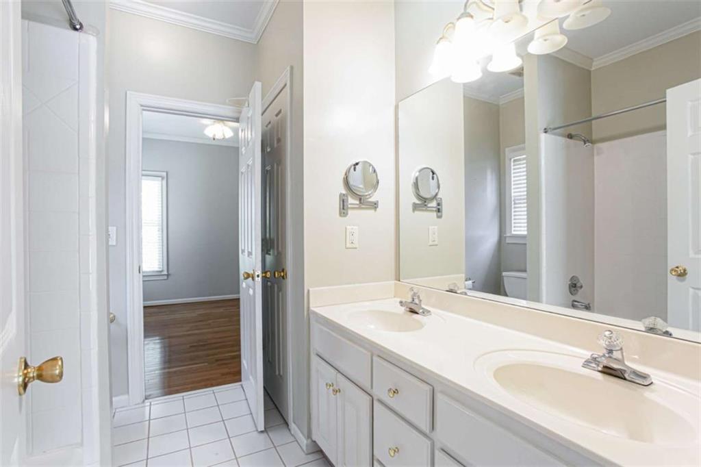 885 Rose Brook Drive Property Photo 36