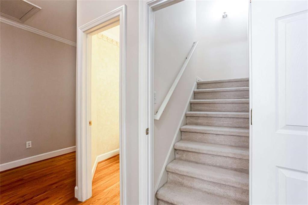 885 Rose Brook Drive Property Photo 42