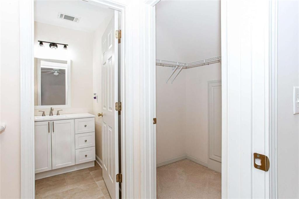 885 Rose Brook Drive Property Photo 44