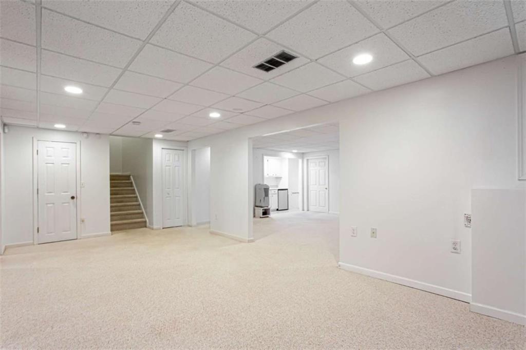 885 Rose Brook Drive Property Photo 48