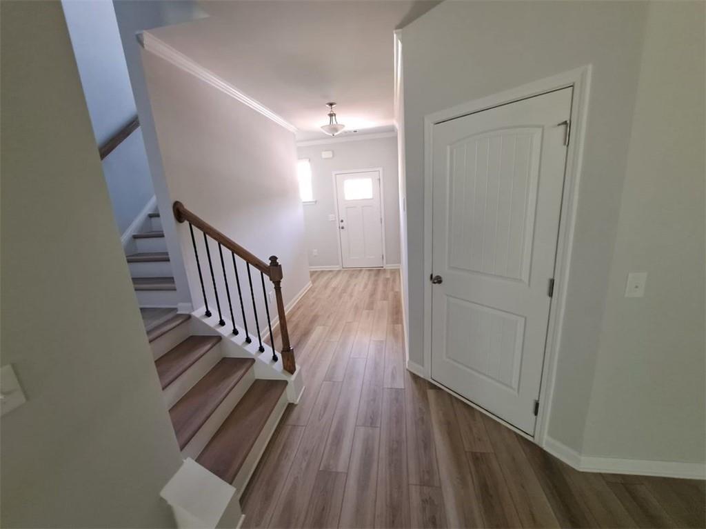 2787 Malton Way Property Photo 4