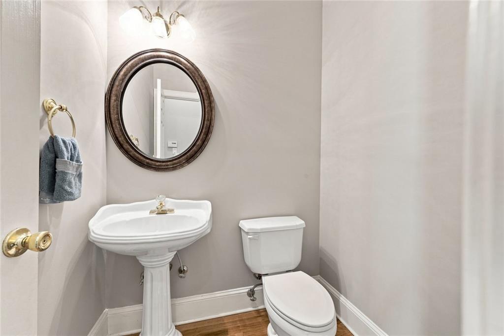 1415 Elgin Way Property Photo 22