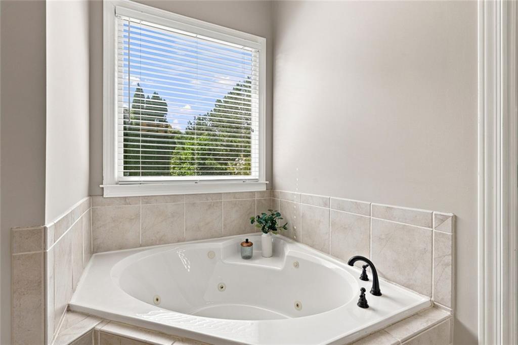1415 Elgin Way Property Photo 27