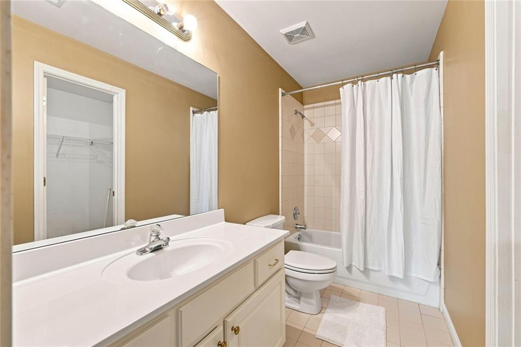 1415 Elgin Way Property Photo 38