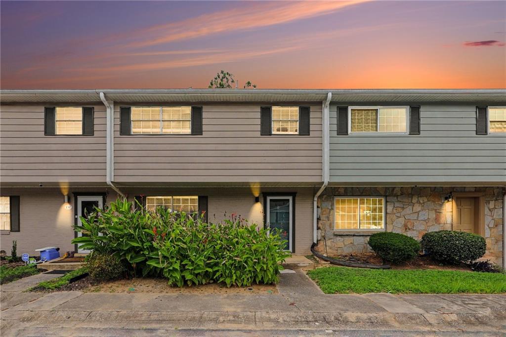 4701 Flat Shoals Road Unit 15d Property Photo 1