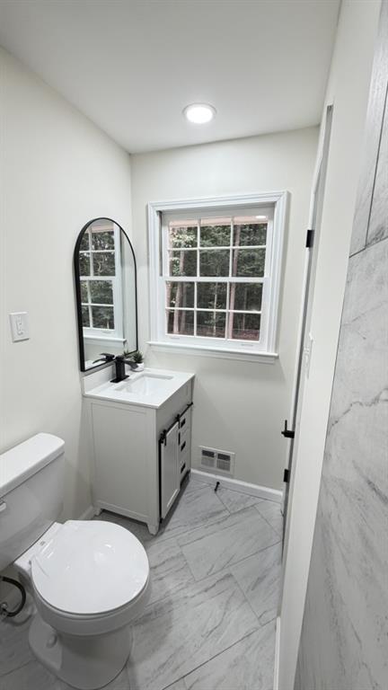 5698 Crestwood Drive Property Photo 20