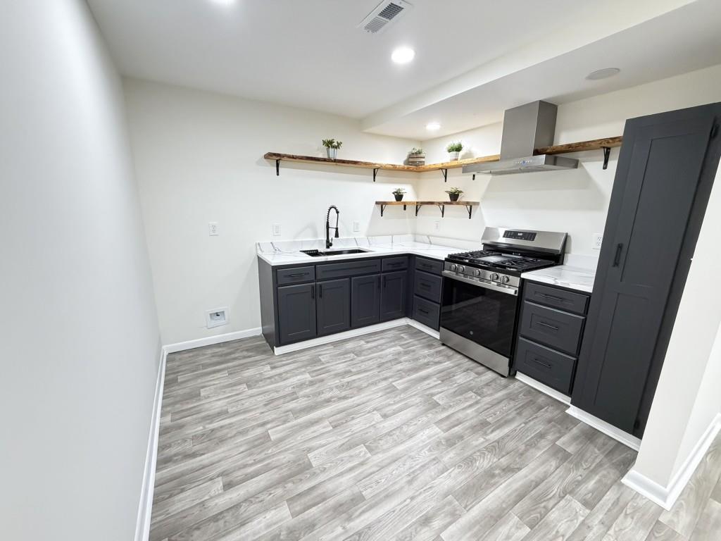 5698 Crestwood Drive Property Photo 34