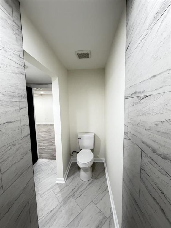 5698 Crestwood Drive Property Photo 38