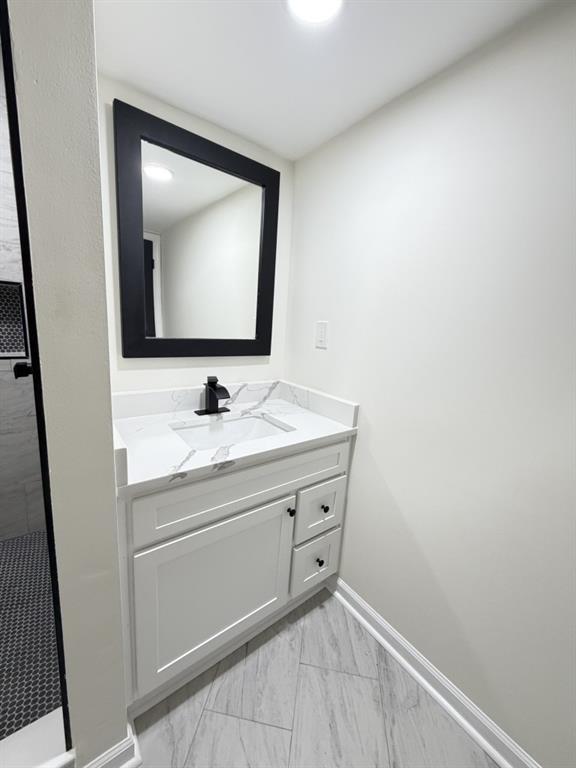 5698 Crestwood Drive Property Photo 39