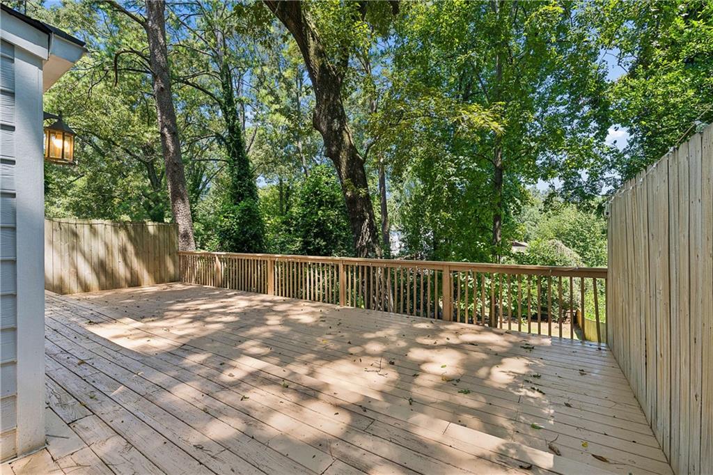 448 E Pharr Road Property Photo 28