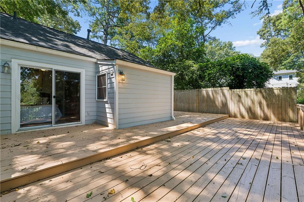 448 E Pharr Road Property Photo 29
