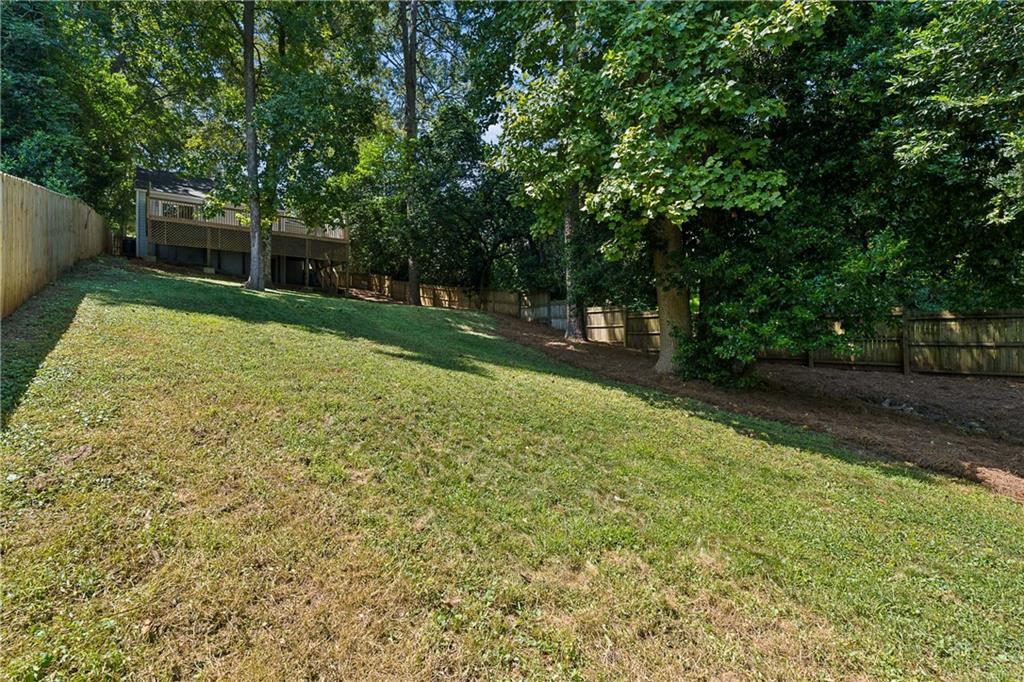 448 E Pharr Road Property Photo 32