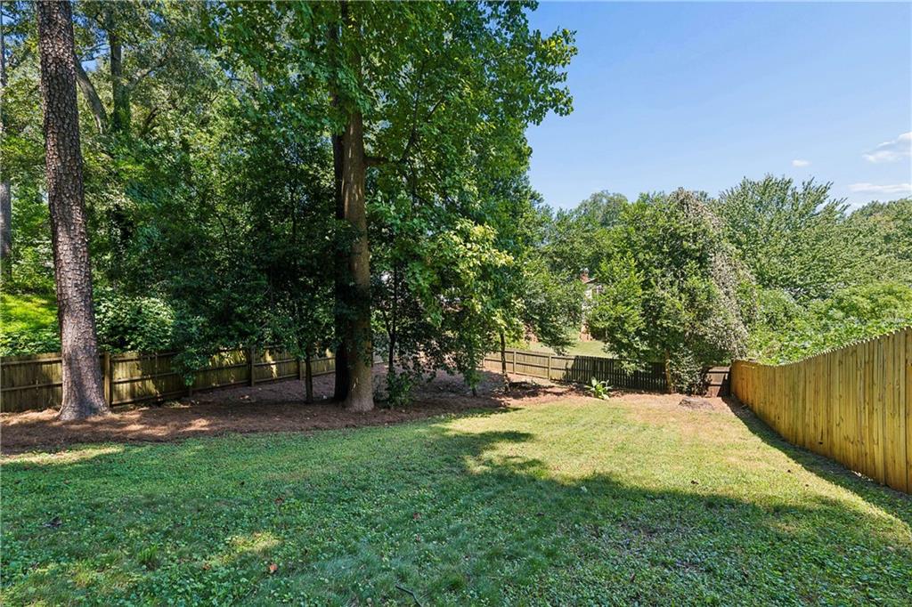 448 E Pharr Road Property Photo 33