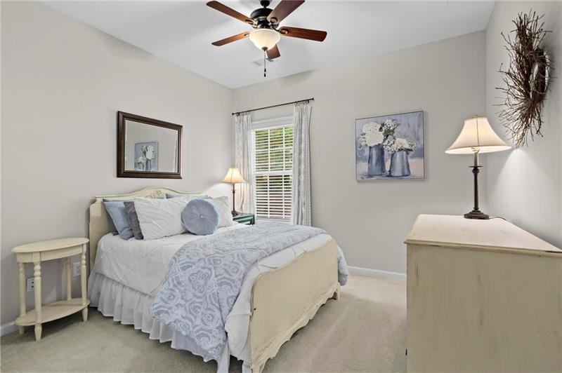 3922 Walnut Grove Way Property Photo 17