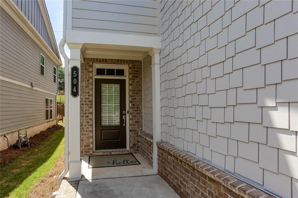 504 Mansell Street Property Photo 2